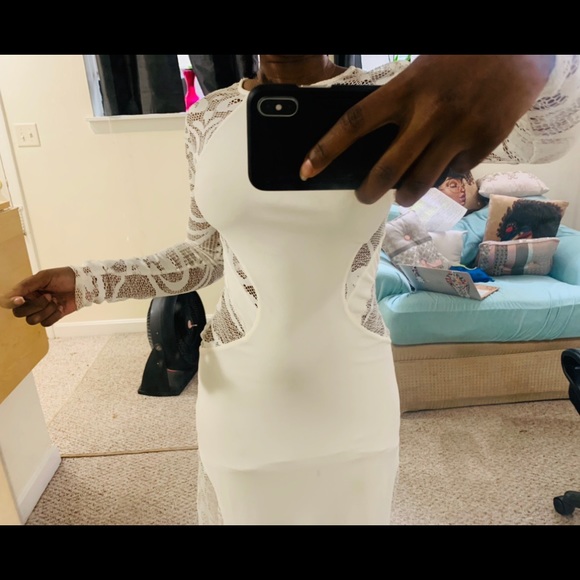 Dress - Picture 4 of 10